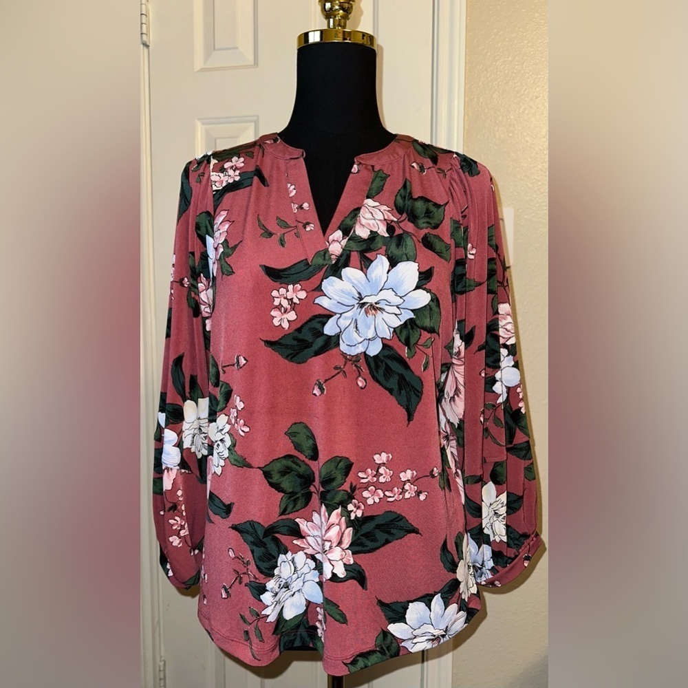 Banana Republic Women’s Split-Neck Blouse Size M Vintage Floral Print